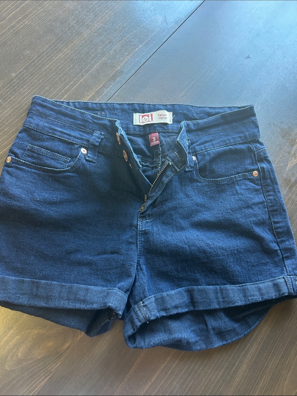 lei Dark Indigo Rolled Hem Women's Jean Shorts size 3